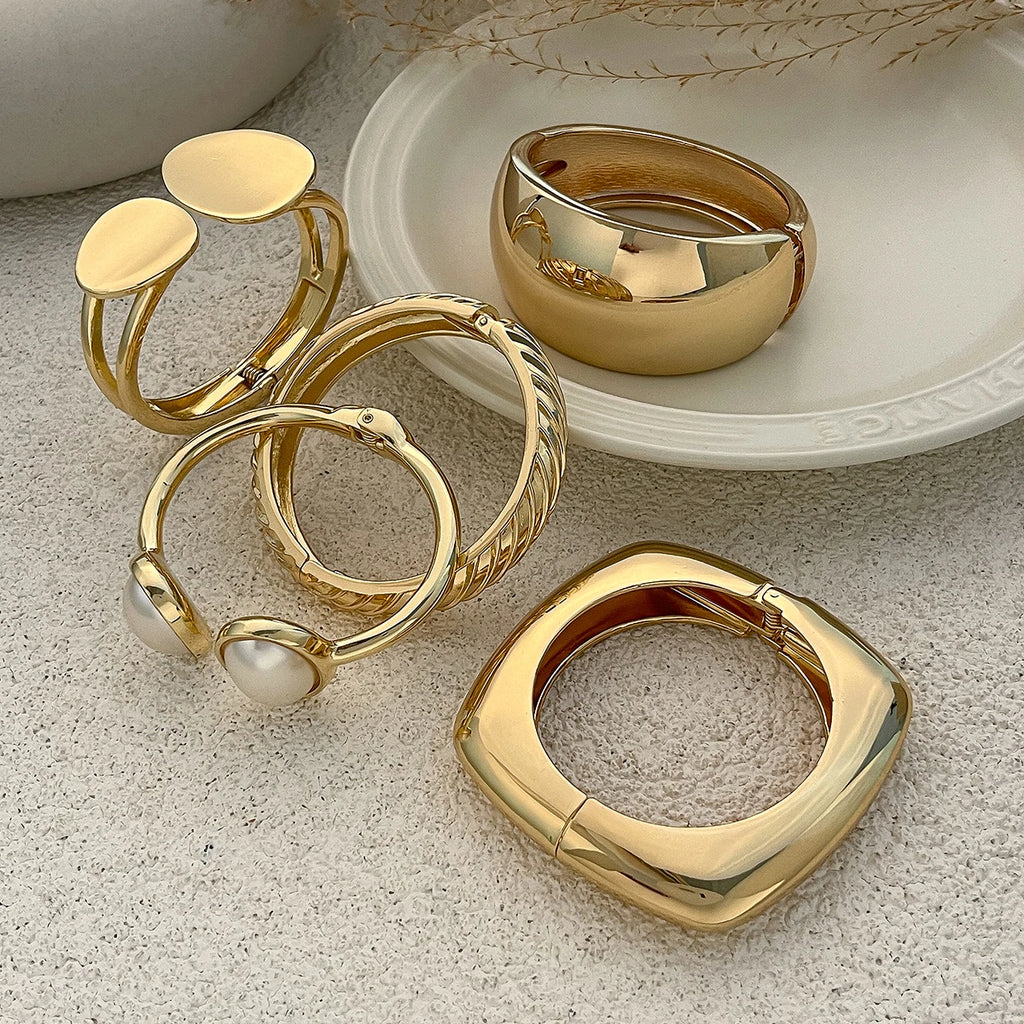 Alisha Chunky Cuff Bracelet — Vintage Gold Statement Bangle