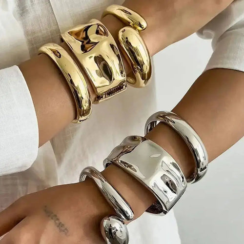 Cara Geometric Bangle Bracelet — Bold Vintage Cuff in Gold & Silver