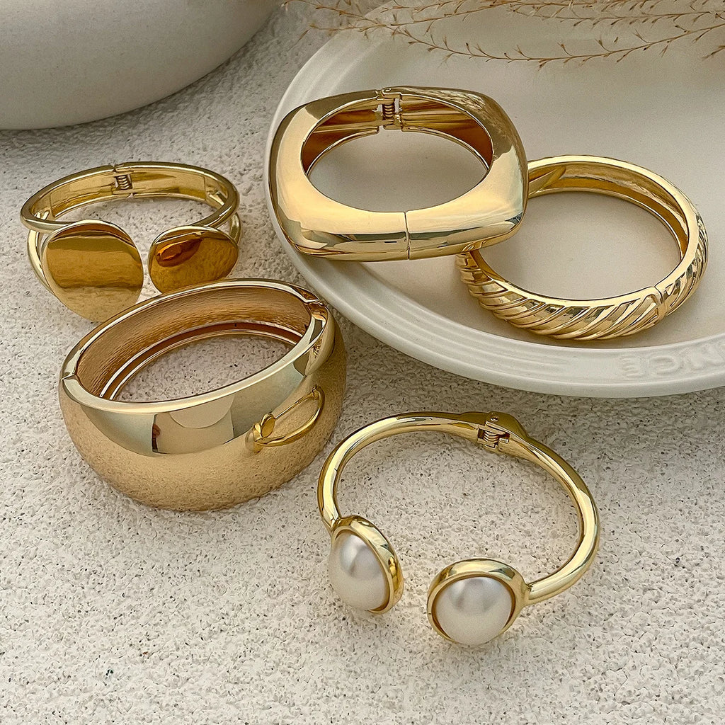 Alisha Chunky Cuff Bracelet — Vintage Gold Statement Bangle